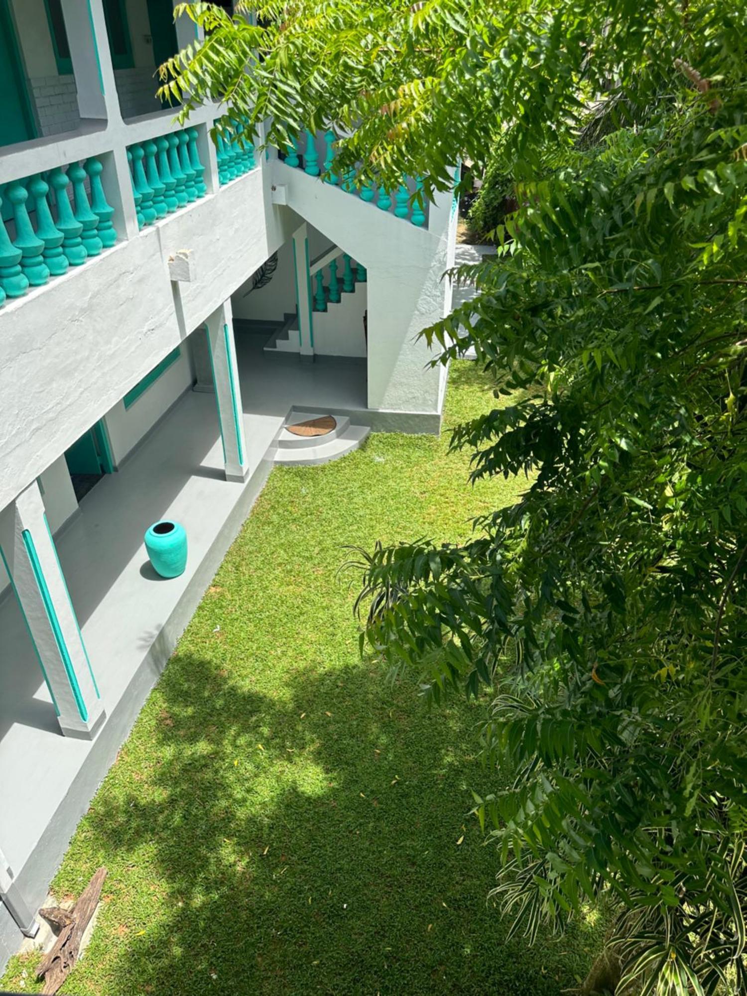 Villa 47 Хикадува Екстериор снимка